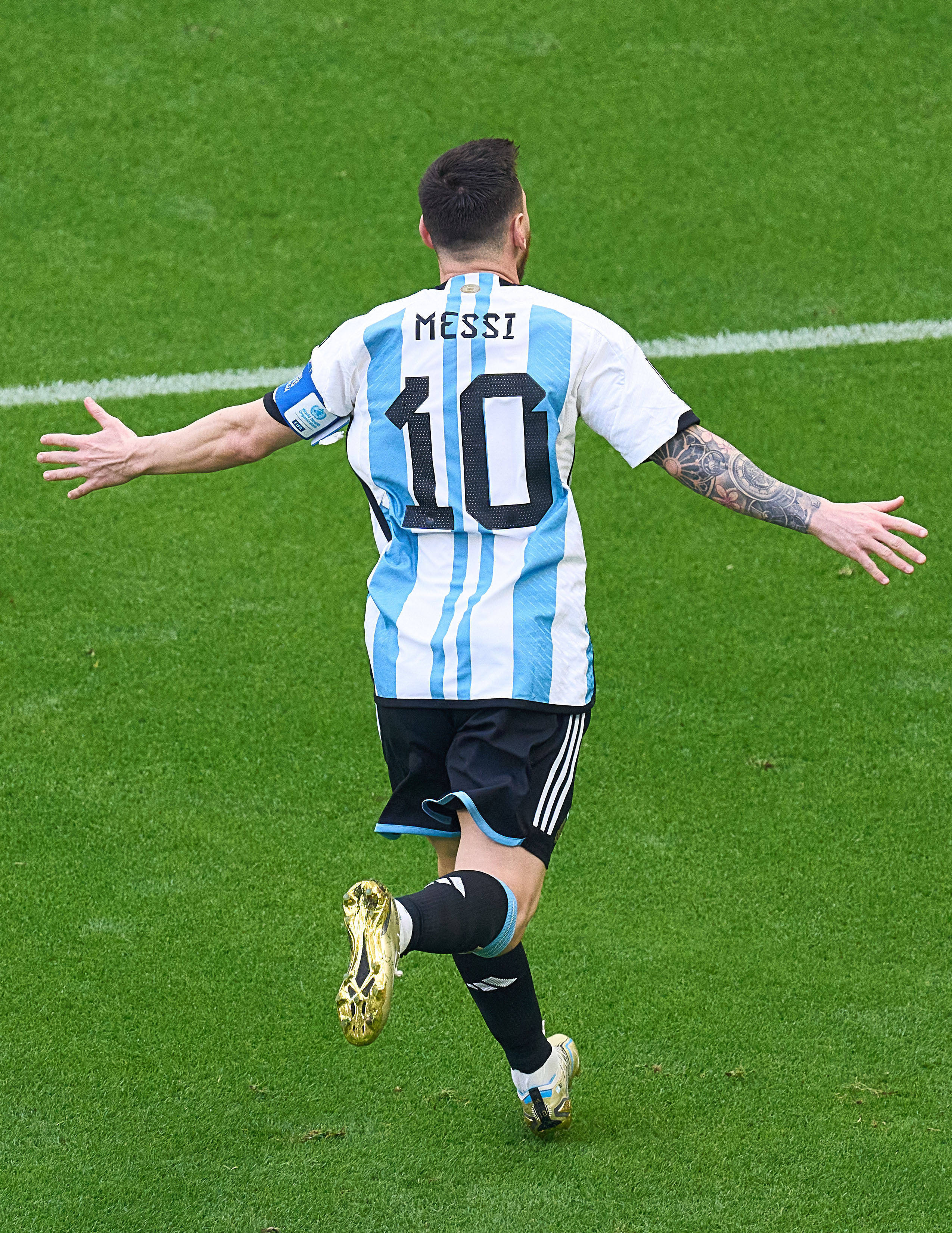 开云体育官网-墨西哥横扫瓦伦西亚，恩昆库三分雨点燃全场