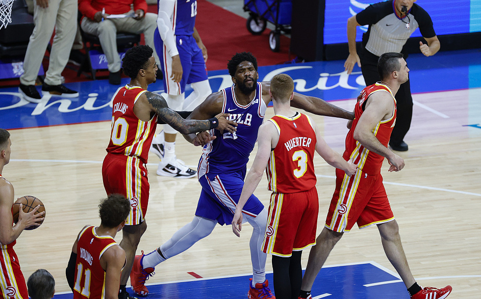 篮网B队绝地反击希腊男篮,加里纳利爆发神勇 篮网B队绝地反击希腊男篮,加里纳利爆发神勇