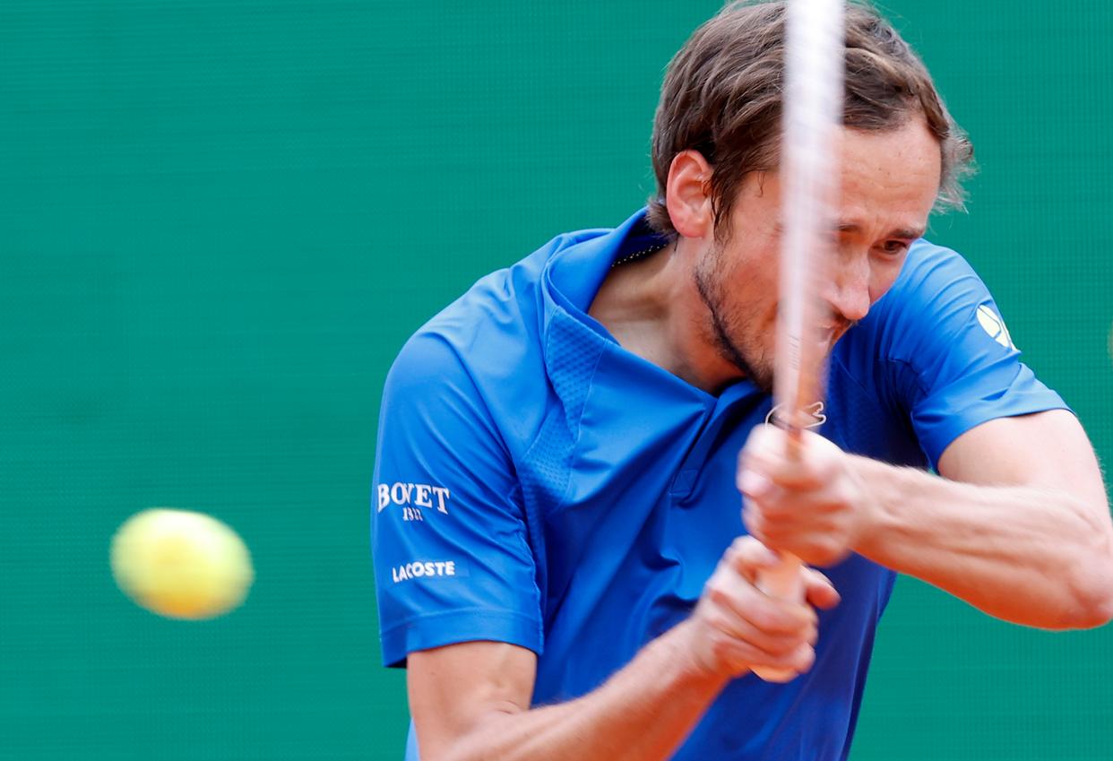 开云体育中国-关于法国网球队险胜德国网球队，梅德韦杰夫制霸全场的信息