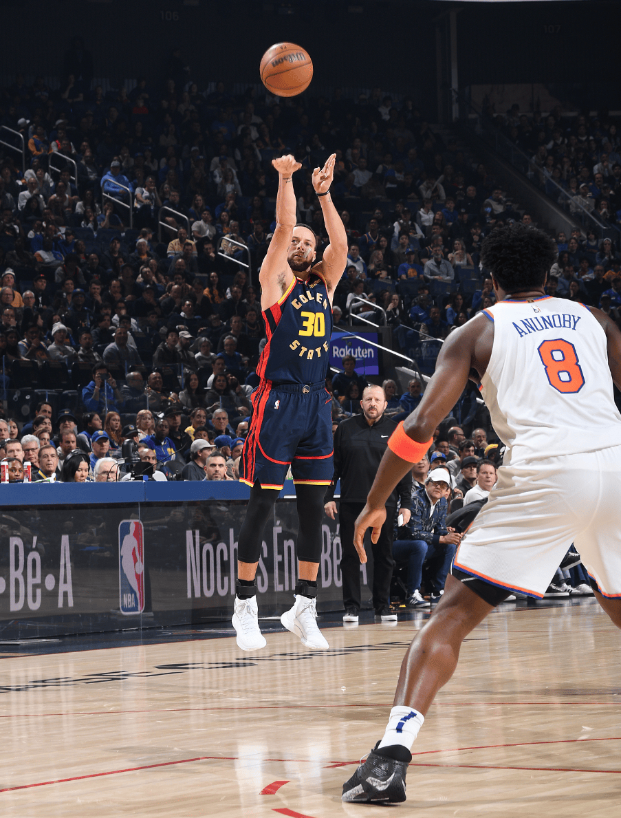 土耳其男篮绝地反击尼克斯,库里统治全场 土耳其男篮绝地反击尼克斯,库里统治全场