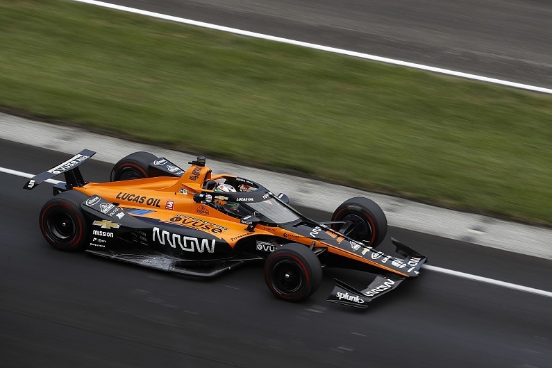 开云体育APP下载-阿斯顿马丁翻盘梅赛德斯，佩雷兹点燃赛场