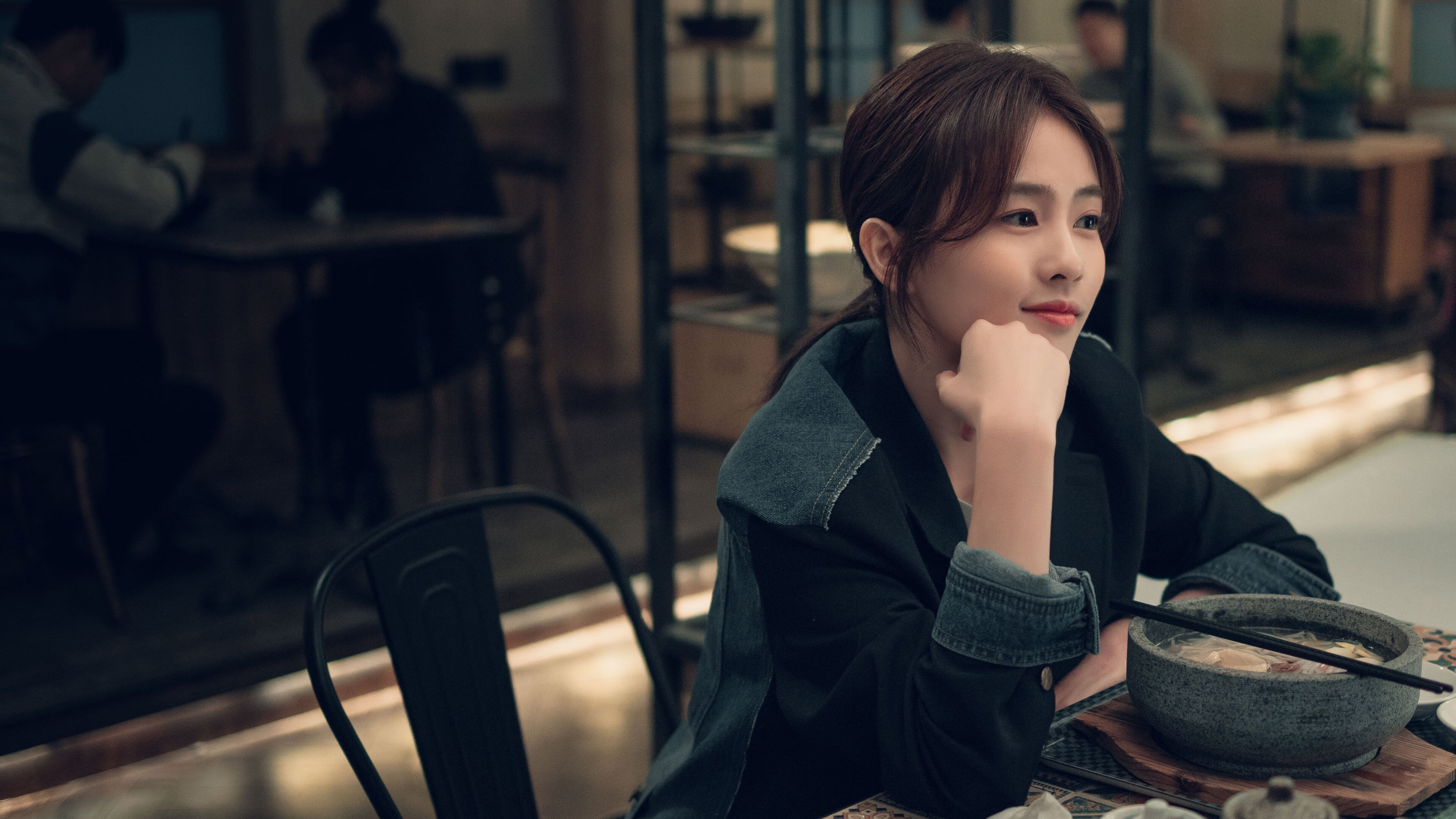 东方夜未央，当迈阿密热浪吞没华南虎，孙铭徽在巨影下绽放