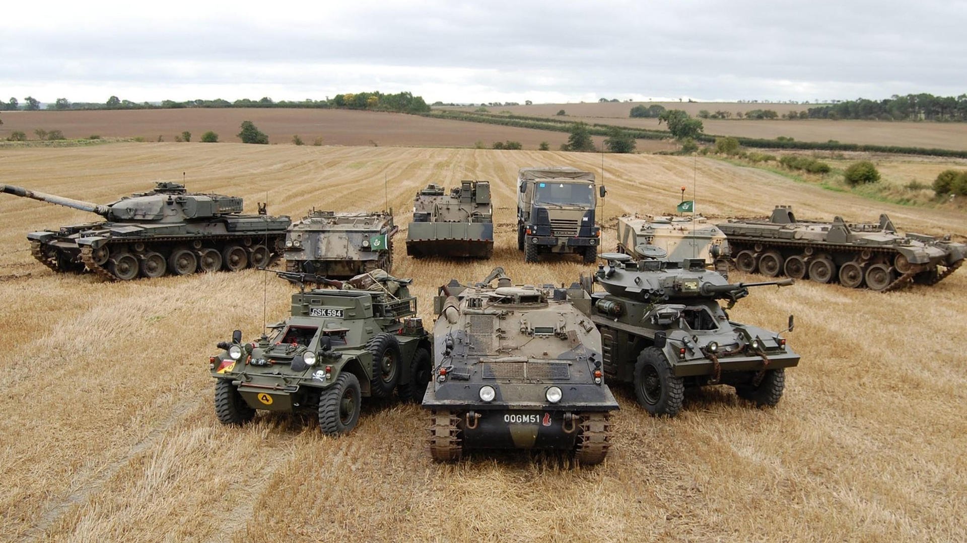 墨黑街道的蓝紫电光，拉斯维加斯夜赛，布克如何在极限重压下兑现天赋