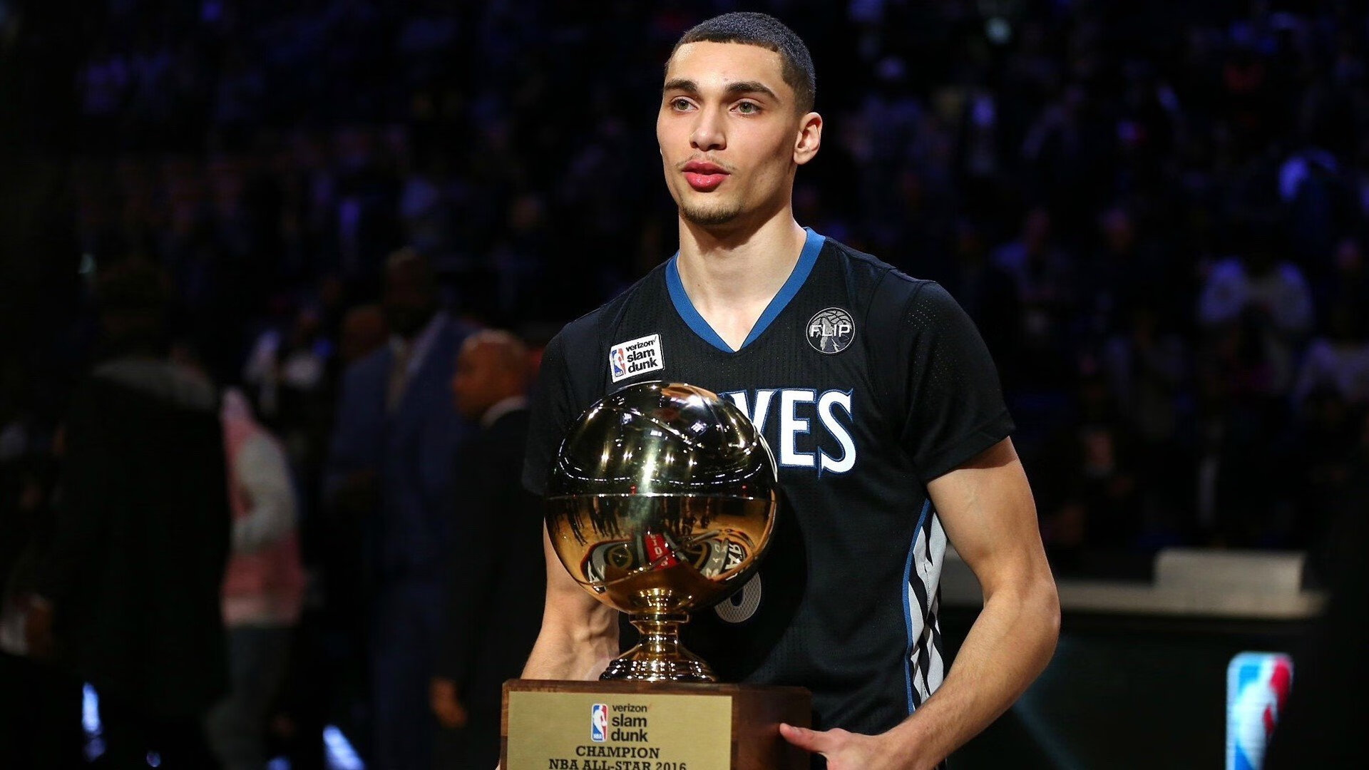 太阳三叉戟全面压制热火铁血防线,字母哥死神降临关键回合定乾坤