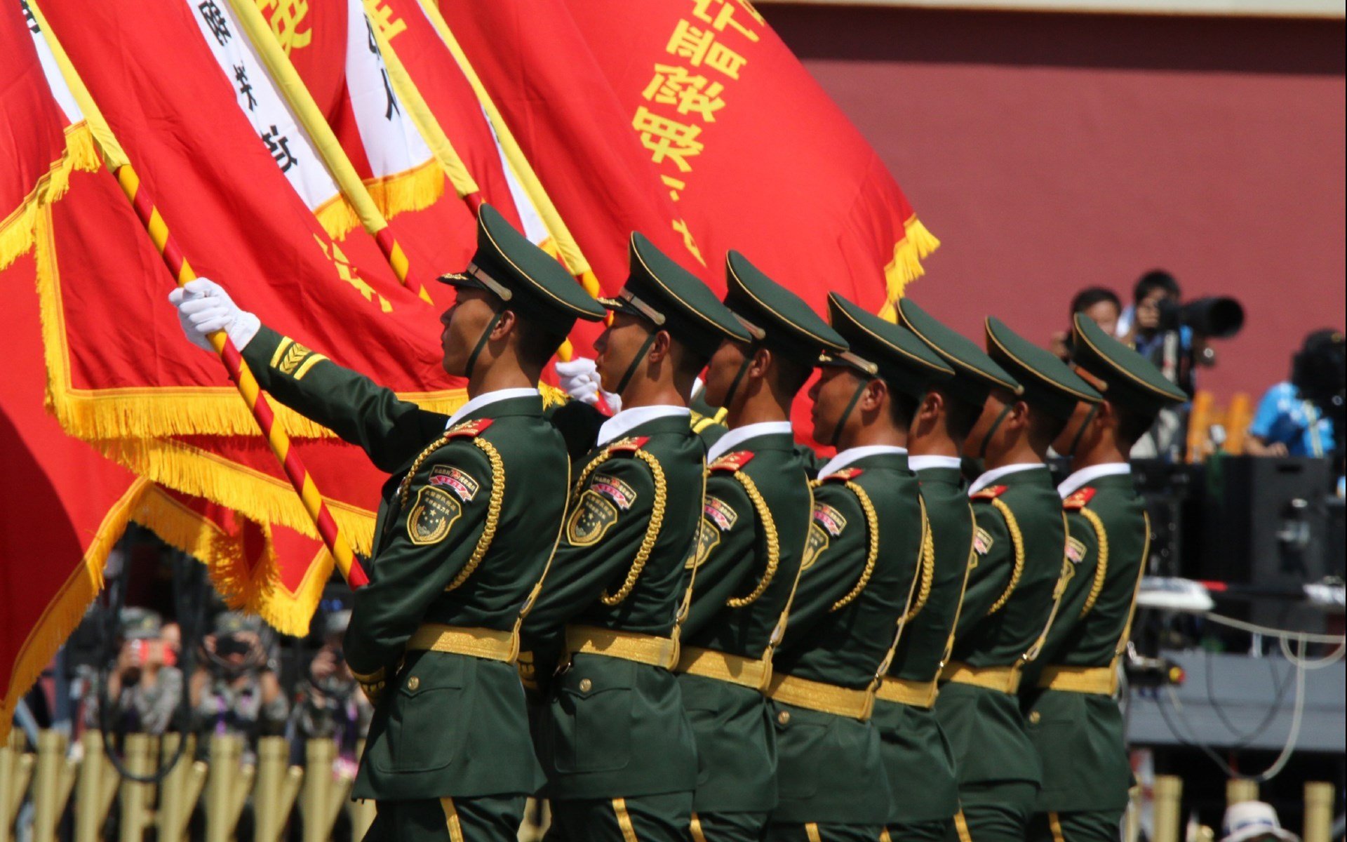 开云体育app-致命一击的弧光，迪亚斯与罗马尼亚在2026世界杯A组写就的防守反击史诗